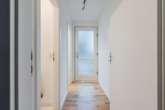 Hauseingangstür - Modernisiertes Reiheneckhaus in ruhiger Wohnlage