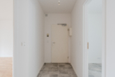 Wohnungseingang - Frisch modernisiert, perfekt gelegen, provisionsfrei – Echtes 3-Zimmer-Highlight !!!